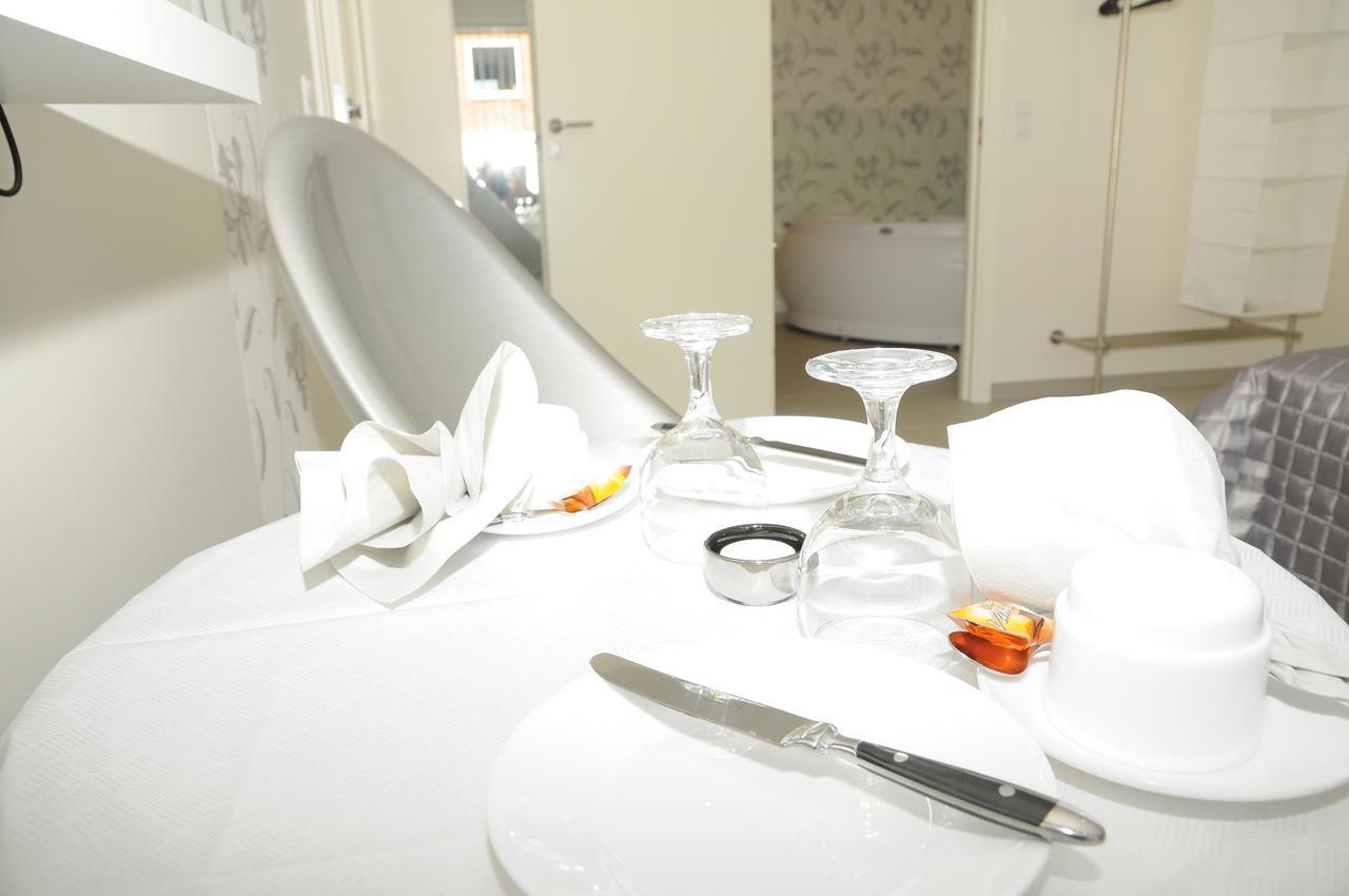 Hotel Coco Aps Esbjerg Bilik gambar